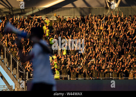 Carson, California, Stati Uniti d'America. 19 Luglio, 2019. LAFC le ventole sono in vigore presso il Galaxy e LAFC derby. Credito: Ben Nichols/Alamy Live News Foto Stock