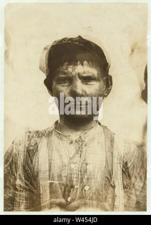 Fotografia composita del bambino operaio realizzato in cotone mill i bambini. Foto Stock