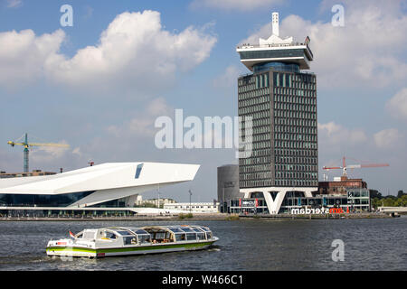 Amsterdam, Paesi Bassi, fiume Ij, l'occhio Film Museum e un'DAM Evento Lookout Tower, piattaforma di osservazione, Foto Stock