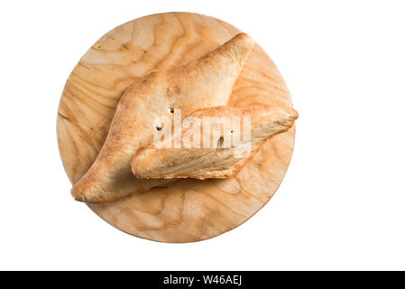 Shotis puri - tradizionale pane Georgiano isolato su bianco Foto Stock