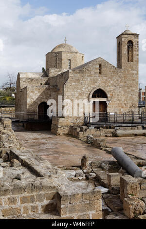 Agia Kiriaki chiesa, l'antica Basilica Chrysopolitissa parco archeologico in Paphos, Cipro. San Paolo insegna il cristianesimo qui su annunci 45 Foto Stock
