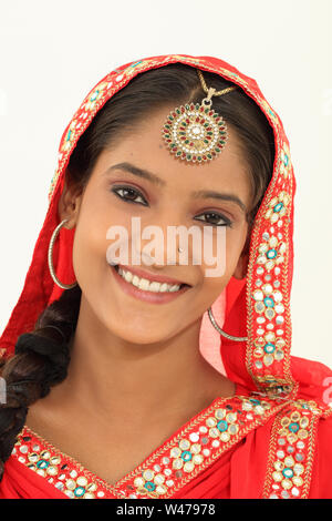Ritratto di una donna Indiana sorridente Foto Stock