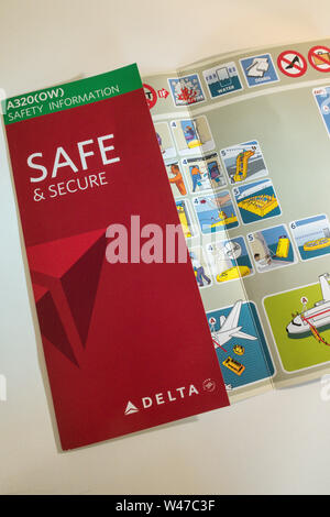 Delta della sicurezza aerea Brochure, STATI UNITI D'AMERICA Foto Stock