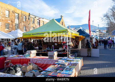 Salamanca al mercato del sabato il punto di batteria zona di Hobart, Tasmania, Australia Foto Stock