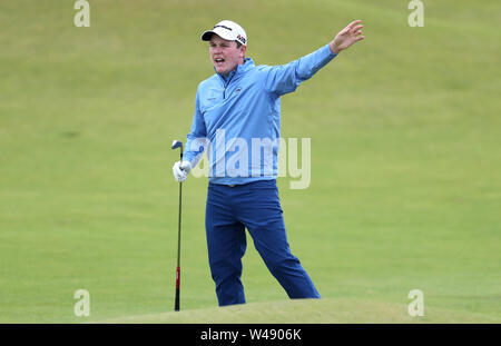 Scozia Robert Macintyre sul 2 verde durante il giorno quattro del Campionato Open 2019 presso il Royal Portrush Golf Club. Foto Stock