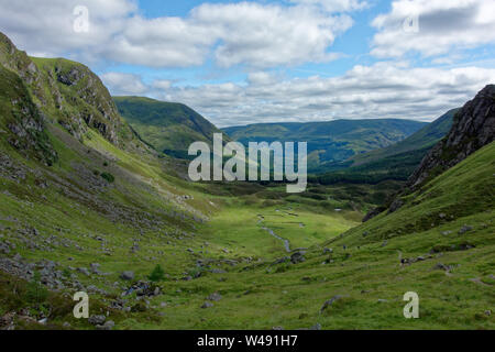 Una vista di Glen Clova, vicino a Kirriemuir, Angus, Scozia Foto Stock