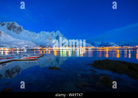 Ballstad, Leknes, Lofoten, Norvegia, Europa Foto Stock