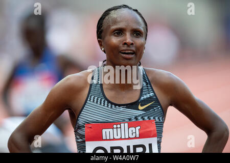 Londra, Inghilterra xxi luglio Hellen Obiri vincendo il 5000m a Muller anniversario giochi presso la London Stadium, Stratford domenica 21 luglio 2019. Foto Stock