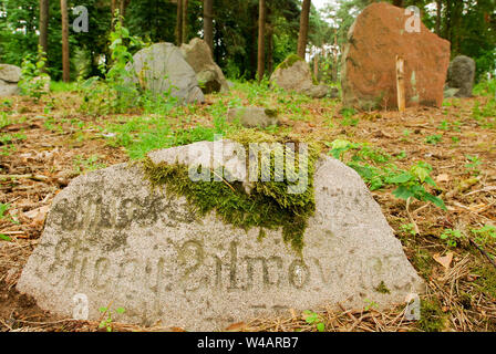 Cimitero musulmano in Kruszyniany, Polonia. 6 luglio 2008 © Wojciech Strozyk / Alamy Stock Photo Foto Stock