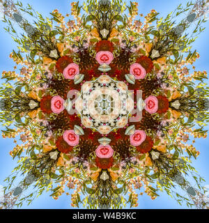 Nozze con fiori giallo arancione e rosa rose. Caleidoscopio geometrica pattern sul mirroring di asse di simmetria di riflessione. Forme colorate come wallpa Foto Stock