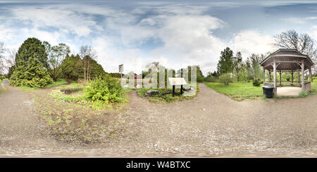 Visualizzazione panoramica a 360 gradi di Frederic Back Tree Pavilion - Montreal Giardino Botanico