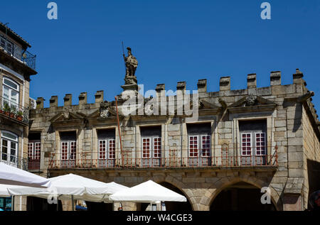 Consiglio medievale Camera, ex municipio, Largo da Oliveira, plaza, architettura gotica, vecchi edifici, sito UNESCO, Europa, Guimaraes, Portogallo, sp Foto Stock