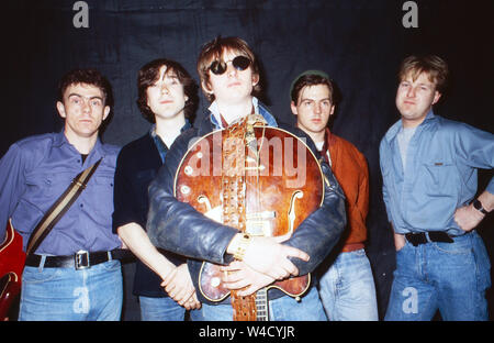 Parlare Parlare, britische Band, auf Konzertreise in Deutschland 1984. Band britannica "Parlare Parlare' in tour in Germania 1984. Foto Stock