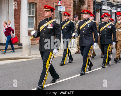 Lothians e Border Regiment Yeomanry parade dopo aver ricevuto la libertà di East Lothian, Dunbar, Scotland, Regno Unito Foto Stock