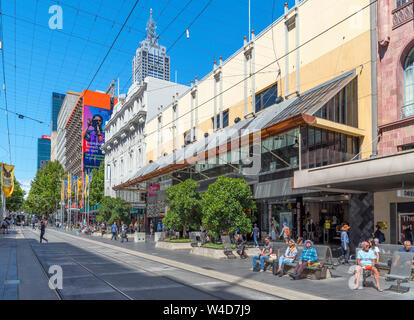 Bourke Street Mall nel quartiere centrale degli affari (CBD), Melbourne, Victoria, Australia Foto Stock