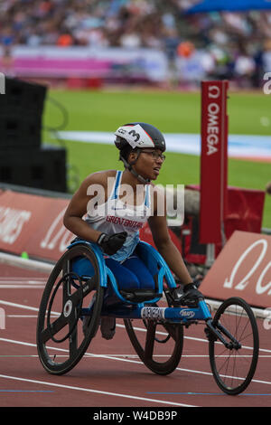 Londra, Regno Unito. Il 20 luglio, 2019. Kare Adenegan di Gran Bretagna celebra la vittoria in T33/34 Donne 100m. Muller anniversario Giochi 2019, presso la London Stadium, Queen Elizabeth Olympic Park London Sabato 20 Luglio 2019 Foto Stock