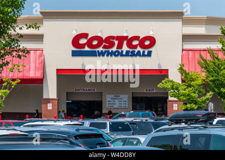 Costco Wholesale di appartenenza solo a magazzino store di Buford, Georgia. (USA) Foto Stock