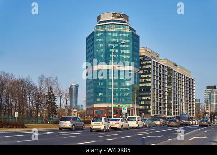 Varsavia, Polonia - Marzo 05, 2017: Coface Polonia Edificio per uffici è un ufficio neomodern edificio, combina eleganza e funzionalità in più presti Foto Stock