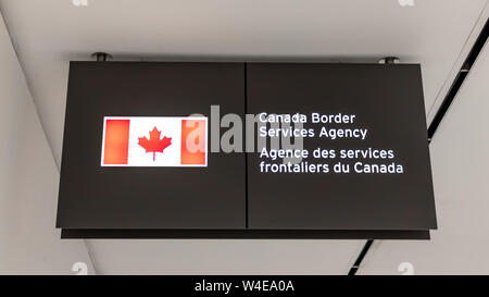 I confini del Canada Servizi di agenzia interinale Servizi di agenzia di segno appeso all'Aeroporto Internazionale Pearson di Toronto nel terminale 3. Foto Stock