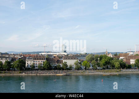 Una vista generale di Basilea dal Palatinato la visualizzazione di terrazza, Svizzera Foto Stock