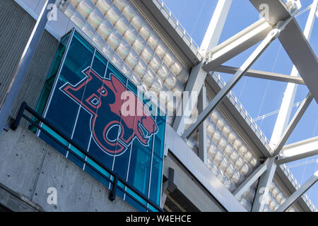 Logo BC Lions al di fuori dello stadio di casa delle squadre di calcio, BC Place nel centro di Vancouver, British Columbia. Foto Stock