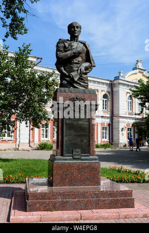 Russia, Irkutsk - 6 luglio 2019: Il monumento di Graf Speransky della regione di Irkutsk, l'area di Tikhvinsky o Piazza Kirov Foto Stock
