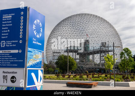 Montreal, Canada - 21 Luglio 2019: Biosfera e Parc Jean Drapeau segno e mappa Foto Stock