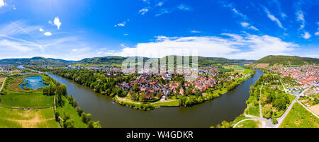 Vista panoramica di Kleinheubach Grossheubach e con il fiume Main, Baviera, Germania Foto Stock