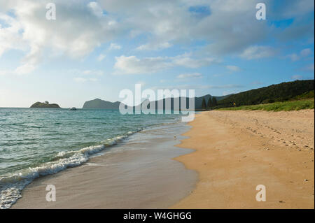 Spiaggia deserta sull Isola di Lord Howe, Nuovo Galles del Sud, Australia Foto Stock