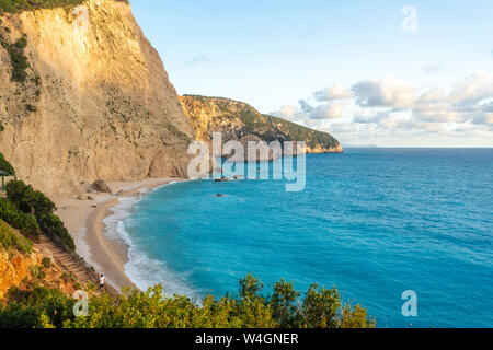 Spiaggia vuota di sera, Porto Katsiki, Lefkada Island, Grecia Foto Stock