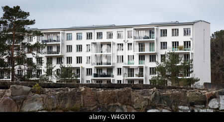 Località balneare precedentemente casern, Prora, Ruegen, Germania Foto Stock