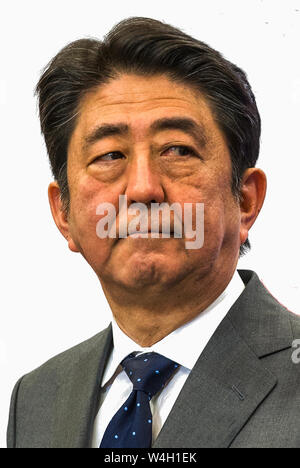 Shinzo Abe - * 21.09.1954 - politico giapponese, Primo Ministro del Giappone e leader del Partito liberale democratico del Giappone LDP - Giappone. Foto Stock