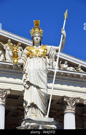 Fontana di Pallade Atena davanti al Parlamento, il Parlamento austriaco edificio, Parlamentsgebäude, das Parlament, Vienna Wien, Austria, Europa Foto Stock