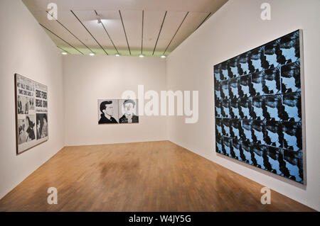 Andy Warhol. Museo di Arte Moderna - Museum für Moderne Kunst. Francoforte, Germania Foto Stock