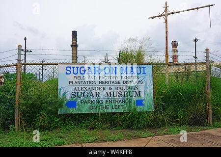 MAUI, HI -1 APR 2018- vista di una vecchia piantagione di zucchero e di fabbrica e Alexander & Baldwin museo dello zucchero, situato in Puʻunene, Hawaii, Kahului, Maui. Foto Stock
