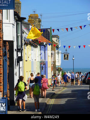 Una vista fino a Victoria Street, Southwold Foto Stock