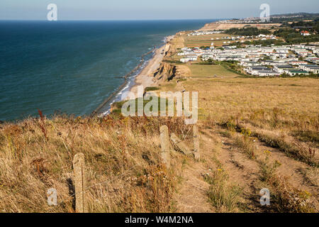 Vista della Costa North Norfolk da Beeston bump vicino a Sheringham, Norfolk, guardando ad est verso Cromer Foto Stock