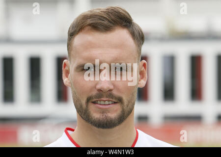 16 luglio 2019, della Renania settentrionale-Vestfalia, Colonia: Calcio, Bundesliga: 1 FC Colonia sessione di foto per la stagione 2019/20. Player Birger Verstraete. Foto: Foto Unger/dpa Foto Stock