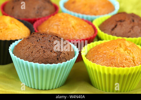 Cioccolato e tortini al limone Foto Stock
