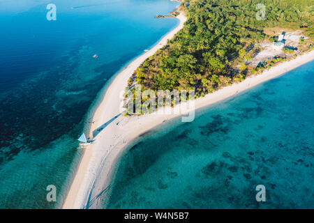 Incredibile Bon Bon sulla spiaggia di Romblon isola, Filippine Foto Stock
