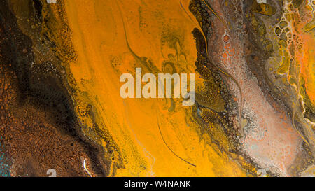 Una pittura astratta con un misto di colori marrone e effetto marmo Foto Stock