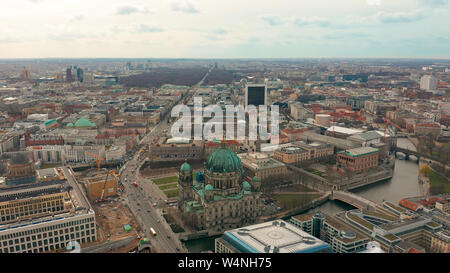 Vista aerea. la cattedrale di Berlino Foto Stock