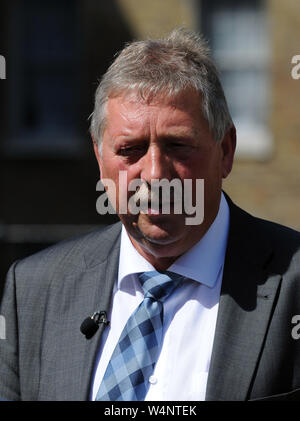 Londn, UK, 24 luglio 2019 Samuel Sammy Wilson, Unione Democratica parte MP. I politici di Westminster il giorno Boris Johnson ha nominato primo ministro. Credito: JOHNNY ARMSTEAD/Alamy Live News Foto Stock