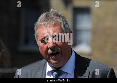 Londn, UK, 24 luglio 2019 Samuel Sammy Wilson, Unione Democratica parte MP. I politici di Westminster il giorno Boris Johnson ha nominato primo ministro. Credito: JOHNNY ARMSTEAD/Alamy Live News Foto Stock