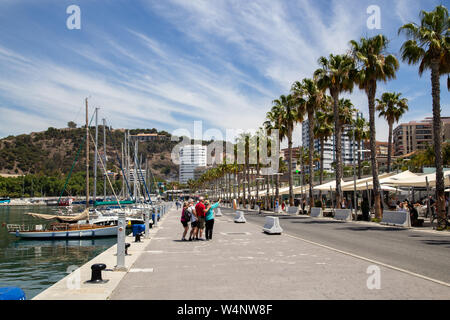 Lungomare Muelle Onu in Malaga, Spagna Foto Stock