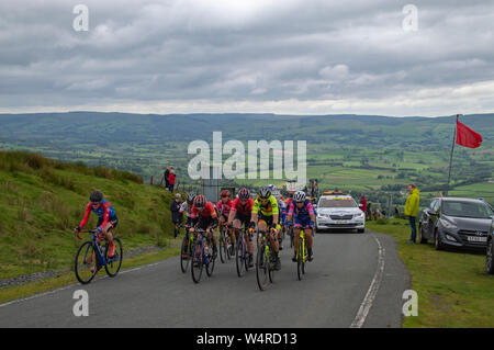 Le donne del Tour di corsa di ciclismo, Regina della montagna della fase su Epynt, POWYS, GALLES Foto Stock