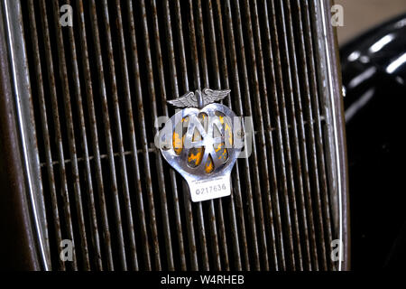 Inizio Automobile Association monogramma sul veicolo vintage. Foto Stock