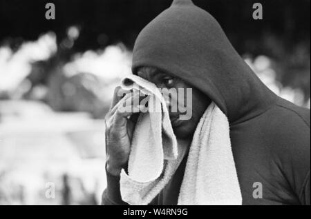 Sonny Liston, World Heavyweight Champion, formazione in Miami Florida, Stati Uniti d'America, precedendo di lotta (25 Feb) contro Muhammad Ali, Cassio argilla, raffigurato il 22 febbraio 1964. Foto Stock