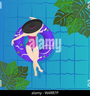 Giovane donna a prendere il sole sul ring in piscina. Illustrazione Vettoriale di giovani modello galleggiante sull'acqua con grandi cocktail. Party in piscina modello di invito, estate Illustrazione Vettoriale