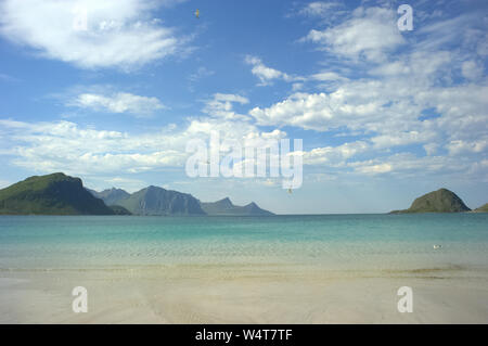 Haukland beach, Vestvagoy, Lofoten, Nordland, Norvegia Foto Stock